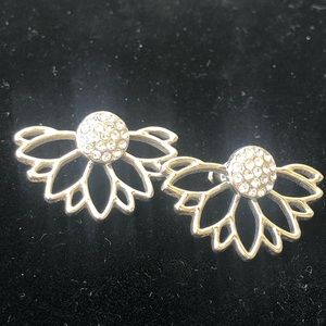 Beautiful pave’ crystal earring and jacket